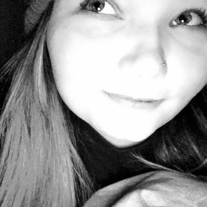 Meet your Posher, Sabrina